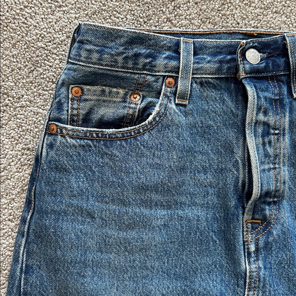 Levi’s Denim Blue Women's Skirt - Picture 2 of 6